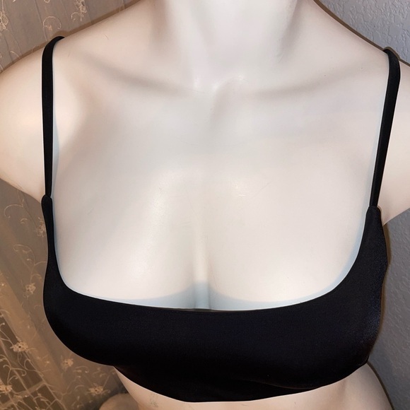 Victoria’s Secret Bikini Swim suit Top VS Bikini Top NEW - Picture 9 of 14